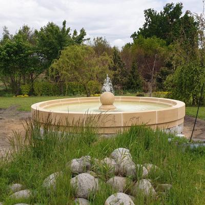 Fontaine De Jardin Retro Centre Luna Www.nicefontaines.com .jpg